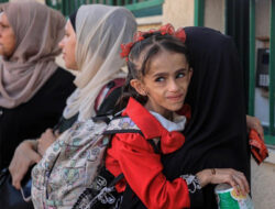 Tak Dapat Izin dari Israel, Para Ibu di Gaza Tak Bisa Dampingi Anak Mereka ke Luar Negeri untuk Berobat