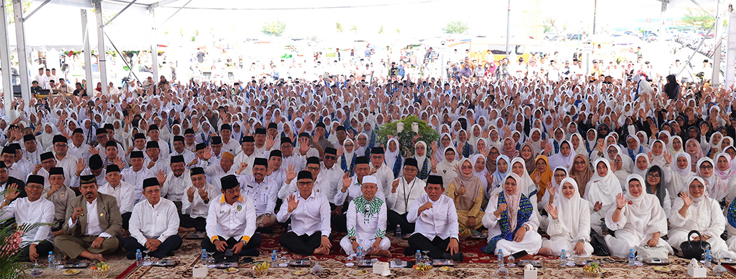 Tampil Serasi, Nyanyang Dampingi Ansar Tabligh Akbar Isra Miraj