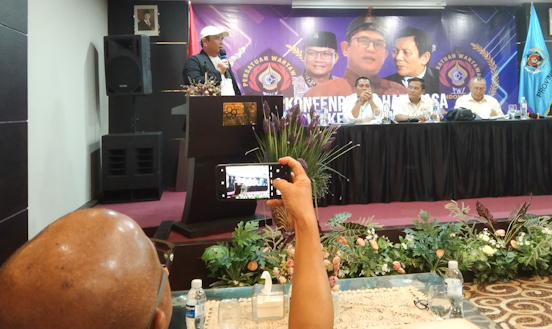 Konferensi Luar Biasa PWI Kepri Resmi Dibuka, Pengurus Sebelumnya Dibekukan