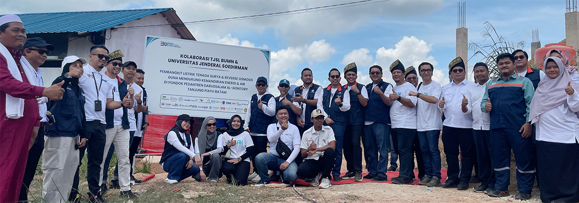 PLN Batam Bersama 23 BUMN, Mewujudkan Energi Berkelanjutan untuk Pondok Pesantren Al-Gontory