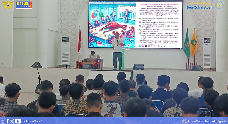 Kakanwil Bea Cukai Aceh Berikan Kuliah Umum di UIN Ar-Raniry