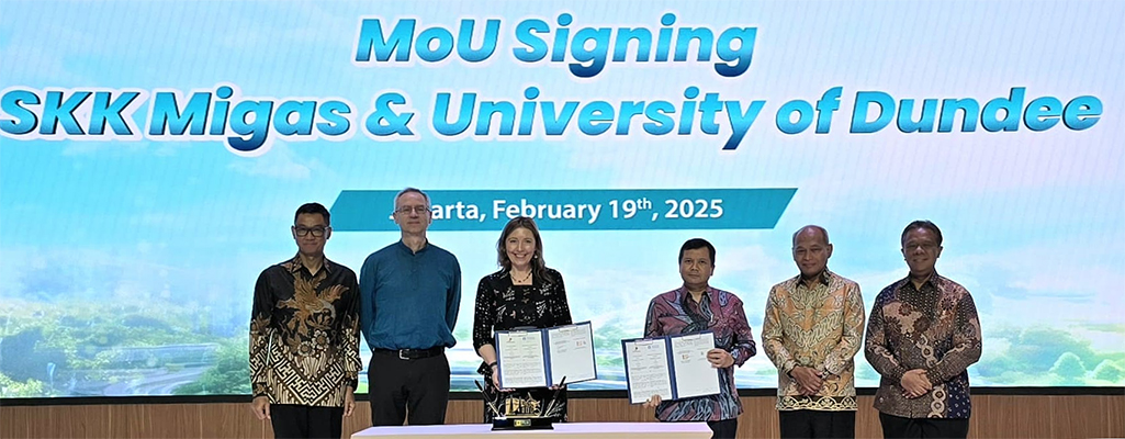 Universitas Dundee, SKK Migas, dan PLN Kuliah Umum Akselerasi Transisi Energi Menuju Masa Depan Berkelanjutan