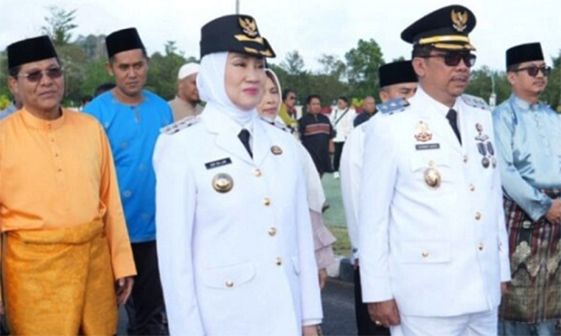 Cen Sui Lan dan Jarmin Disambut Syukuran di Gedung Daerah