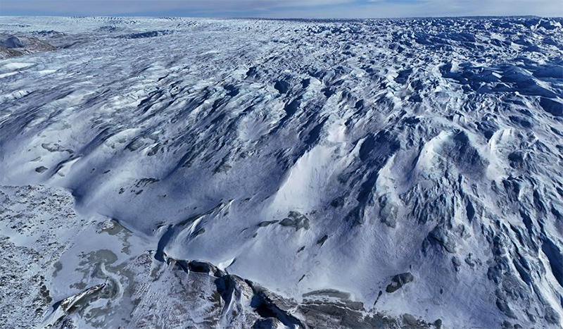 Perubahan Iklim, Lapisan Es di Greenland Mencair dengan Kecepatan yang Mengkhawatirkan