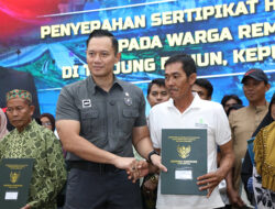 Terima Sertifikat Hak Milik, Warga Rempang Apresiasi Komitmen Presiden Prabowo dan BP Batam