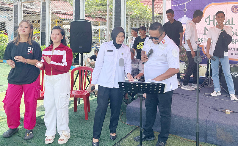 Kalapas Perempuan Batam Sumbang "Suara Emas" Hibur Warga Binaan