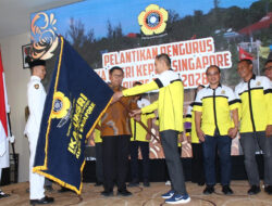 IKA Unsri Kepri – Singapura Dilantik, Harus Bernyali Besar Berkontribusi untuk Negeri