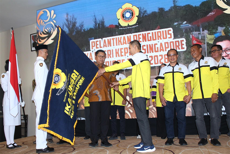 IKA Unsri Kepri - Singapura Dilantik, Harus Bernyali Besar Berkontribusi untuk Negeri