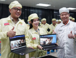 Li Claudia Hadiri Peresmian Fasilitas Perakitan Laptop Pertama di Indonesia