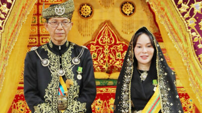 Amsakar dan Li Claudia Dianugerahi Gelar Adat Melayu, Komitmen Junjung Amanah dan Kearifan Lokal