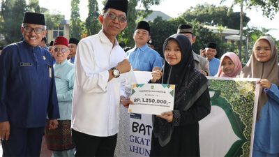 Amsakar Janjikan Bonus Rp50 Juta jika Raih Juara Umum STQH XI Kepri