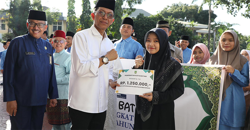 Amsakar Janjikan Bonus Rp50 Juta jika Raih Juara Umum STQH XI Kepri