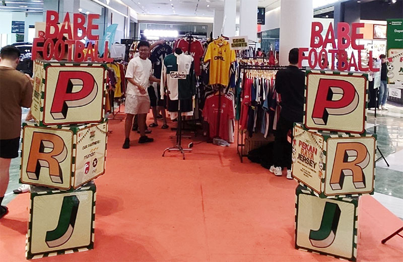 Merayakan Blokecore Ala TikTok Lewat Pekan Raya Jersey Ketiga di Jakarta