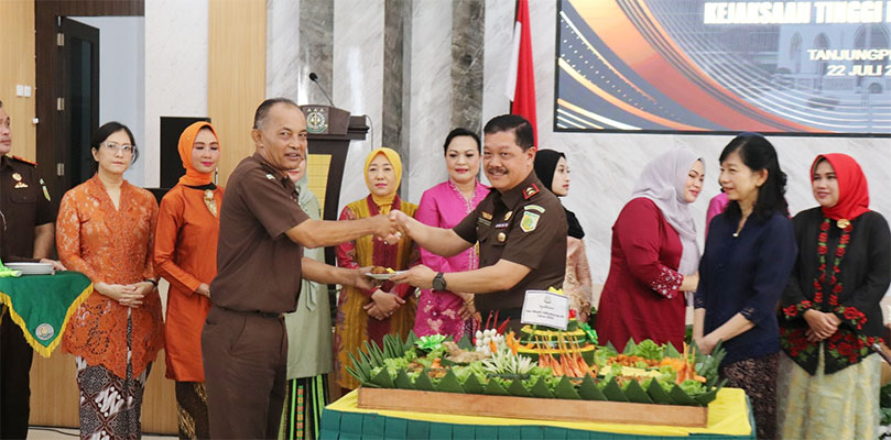 Refleksi 65 Tahun Pengabdian Adhyaksa: Menjawab Tantangan Zaman dengan Integritas dan Inovasi Hukum
