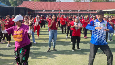Semangat Merdeka! Pegawai dan Warga Binaan Lapas Perempuan Batam Kompak Senam Bareng Dispora