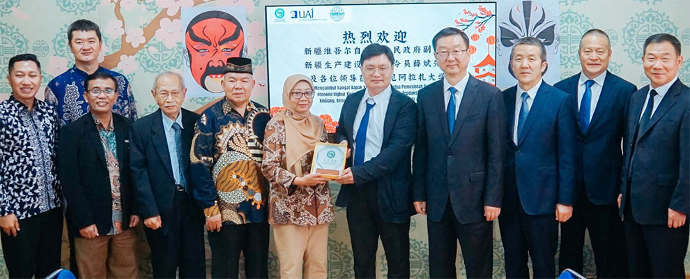 UAI Jalin Kerja Sama Pendidikan dengan Universitas Asal Xinjiang, China