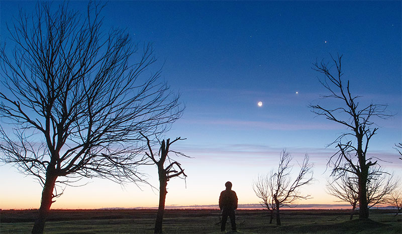Menilik Fenomena Jupiter dan Venus Berdampingan dengan Bulan di Langit Heilongjiang, China Timur Laut
