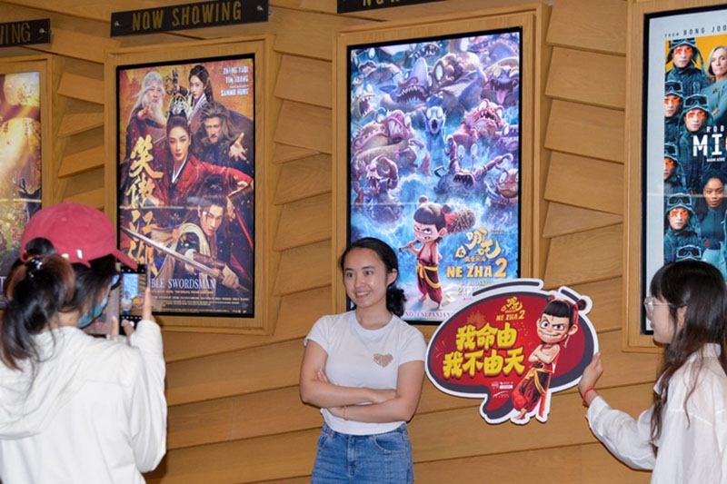 Merayakan Tradisi dalam Sinema Asia Modern