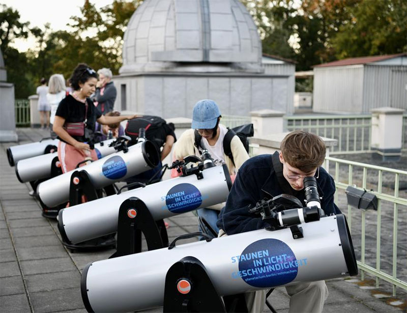 Mengintip Fenomena Gerhana Bulan Total di Berbagai Belahan Dunia