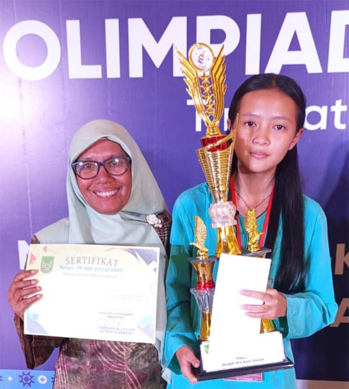 Jocelyn Raih Juara Terbaik II Olimpiade Sains, Buktikan Anak Hinterland Tak Kalah!