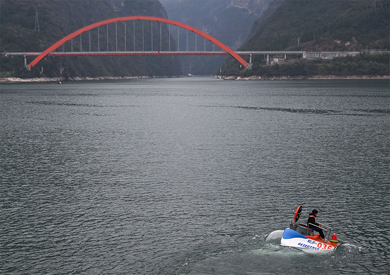 Kapal Selam Wisata Berawak Sipil China