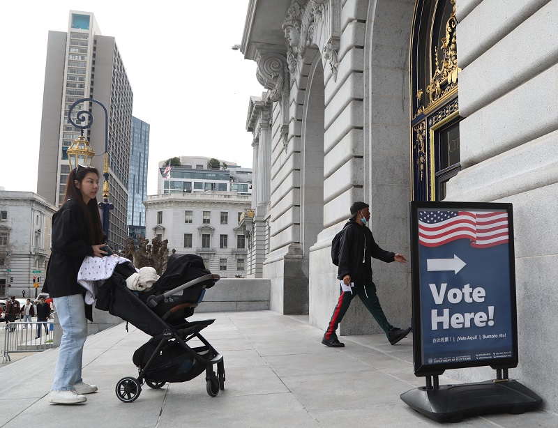 Hakim AS Bekukan Sementara Langkah Trump Blacklist Anthropic