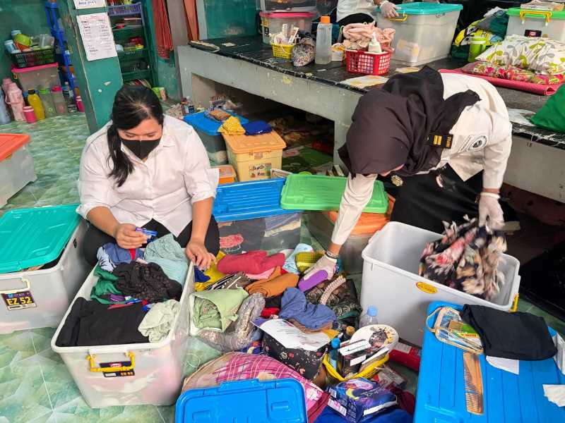 Zero Narkoba, Lapas Perempuan Batam Lakukan Penggeledahan Dalam Rangka Hari Bakti Pemasyarakatan