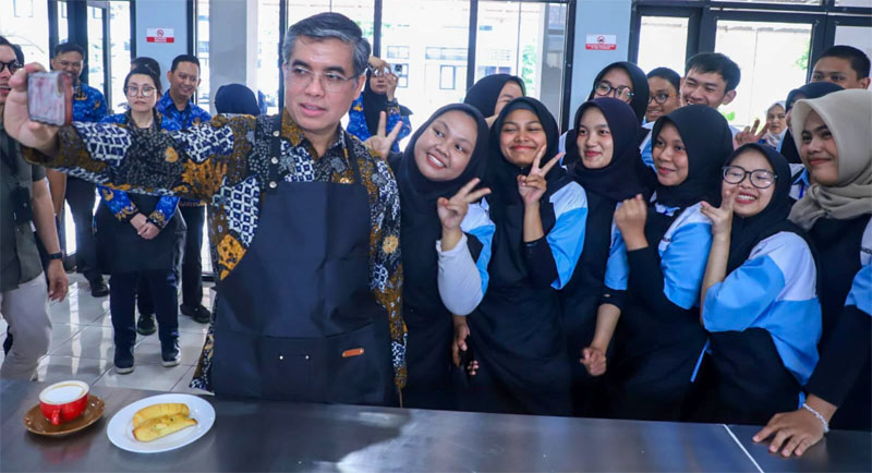 Menaker Tekankan Pelatihan Vokasi agar Lulusan Siap Masuk Dunia Kerja