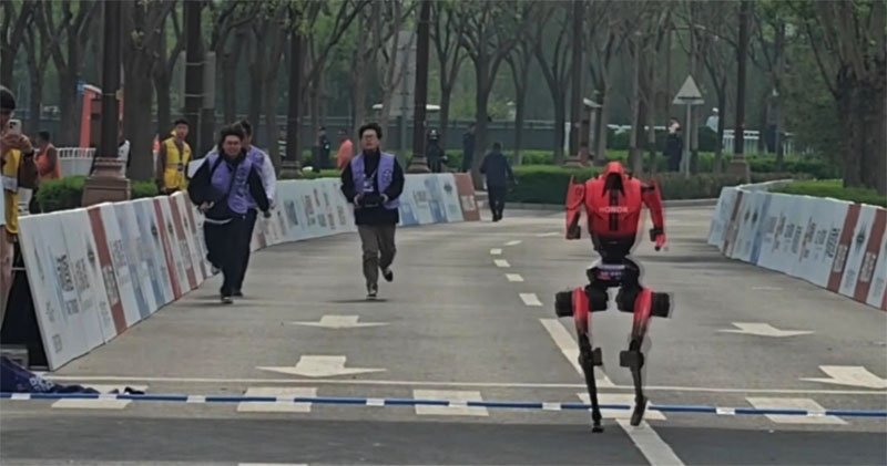 Pengelompokan Industri Memungkinkan E-Town jadi Pusat Robot