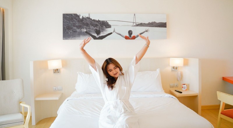 Staycation Hemat Diskon 25% hingga Akhir Tahun di HARRIS Barelang Batam