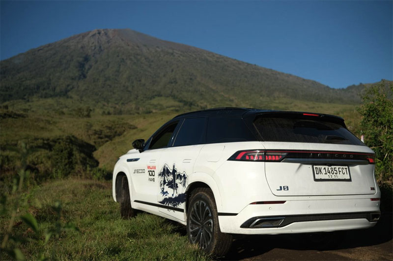 Jaecoo J7 dan J8 Jadi Lead Car dalam Ajang Rinjani100, Buktikan Performa di Alam