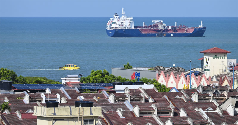 Analisis Berita: Stabilitas Selat Malaka Jadi Sorotan di Tengah Ketegangan Lintasan Chokepoint Global