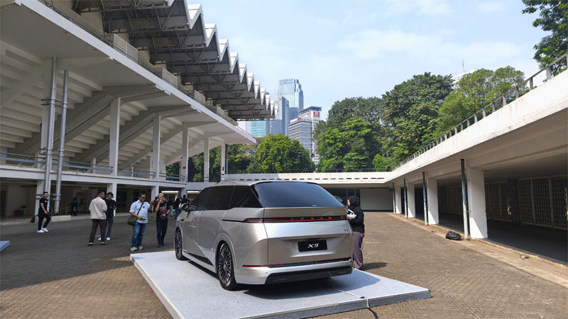 Xpeng Perkenalkan Versi Terbaru Mobil Listrik X9 dan G6