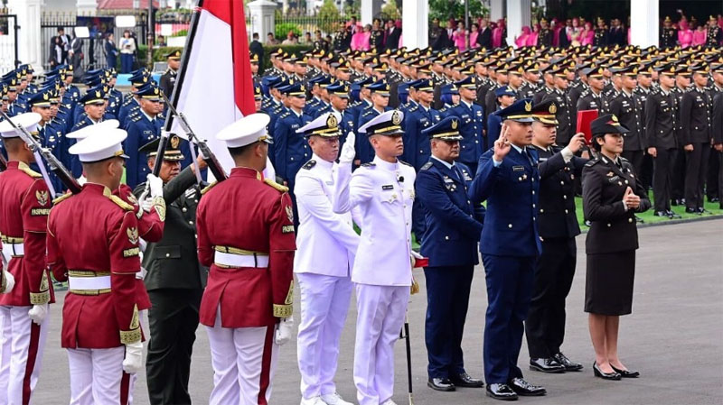 Presiden Prabowo: Pangkat Pertama Perwira TNI-Polri adalah Amanah dan Kepercayaan Rakyat