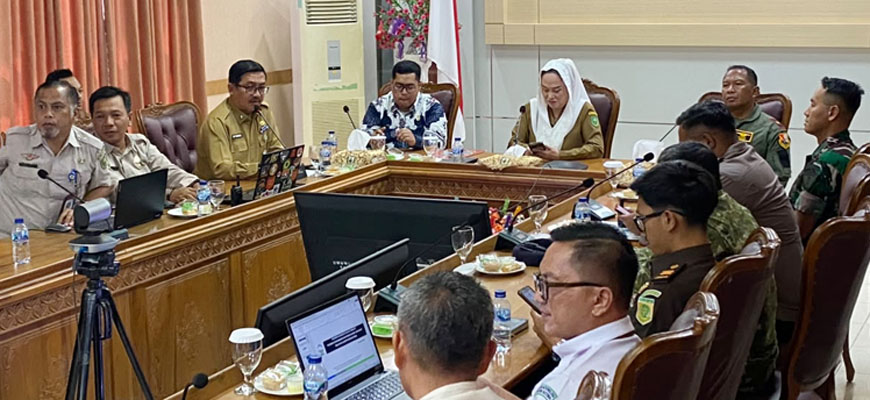 Hadapi El Nino, Cen Sui Lan Kumpulkan Forkopimda Natuna Siapkan Strategi Cegah Karhutla