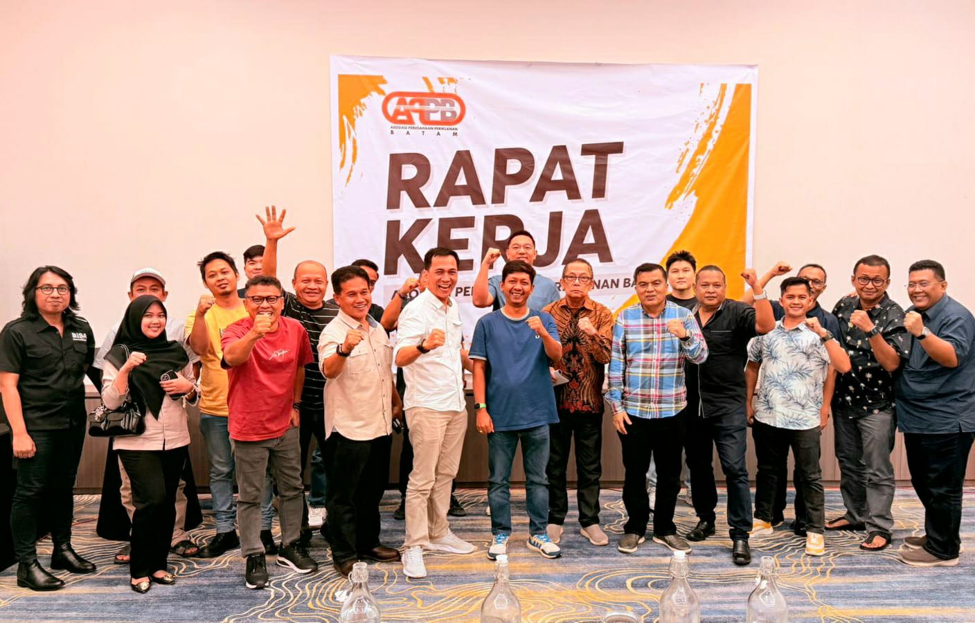 PAD Hilang, Lapangan Kerja Menyusut, Pengusaha Periklanan Desak Pemko Batam Segera Buka Perizinan