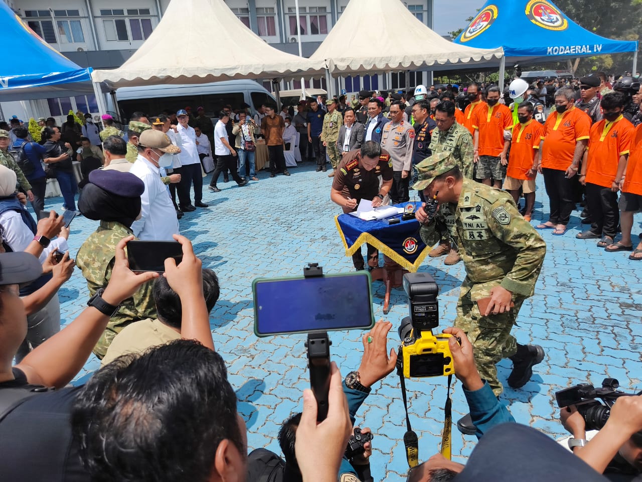Kado Terindah Hari Kemerdekaan: TNI Angkatan Laut Musnahkan 1,3 Ton Narkoba Jenis Ketamine Senilai Triliunan Rupiah