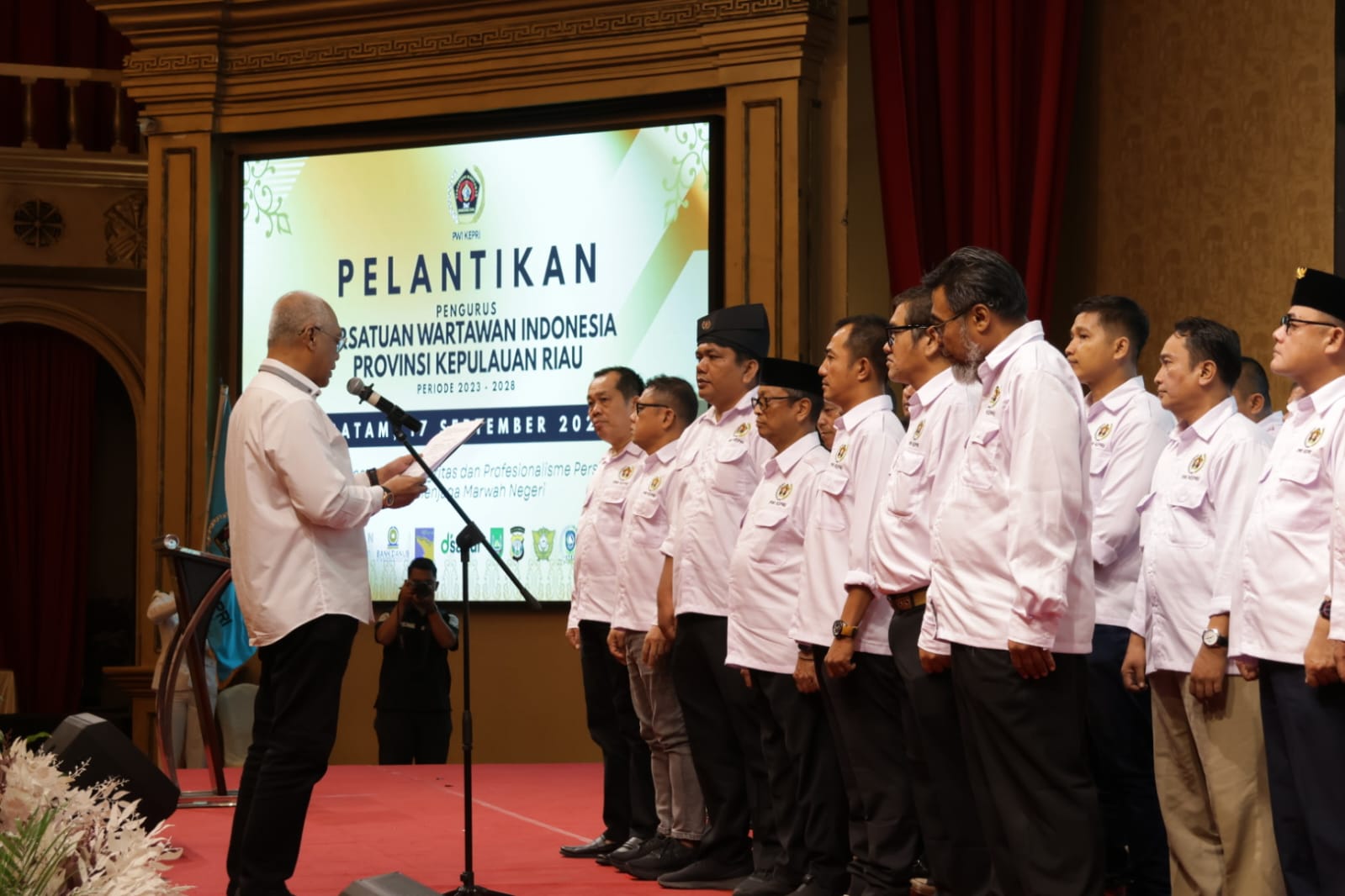 Bawa Spirit ‘DNA Pejuang’, PWI Kepri Resmi Dilantik dan Siap Perkuat Sinergi Daerah
