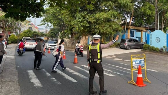 Polresta Tanjungpinang Gelar Gatur Pagi, Pastikan Arus Lalu Lintas Tetap Aman dan Lancar
