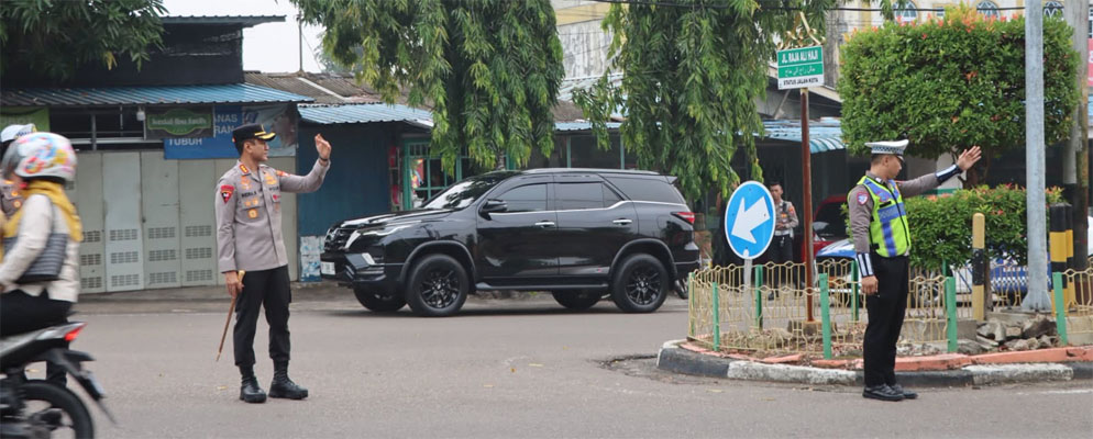 Listrik Padam di Tanjungpinang, Kapolresta Turun Langsung Atur Lalu Lintas