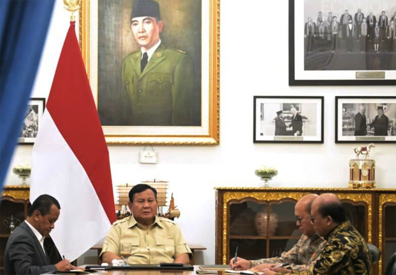 Presiden Prabowo Panggil Menko Bahlil, Bahas Sektor Energi dan Gangguan Listrik Batam